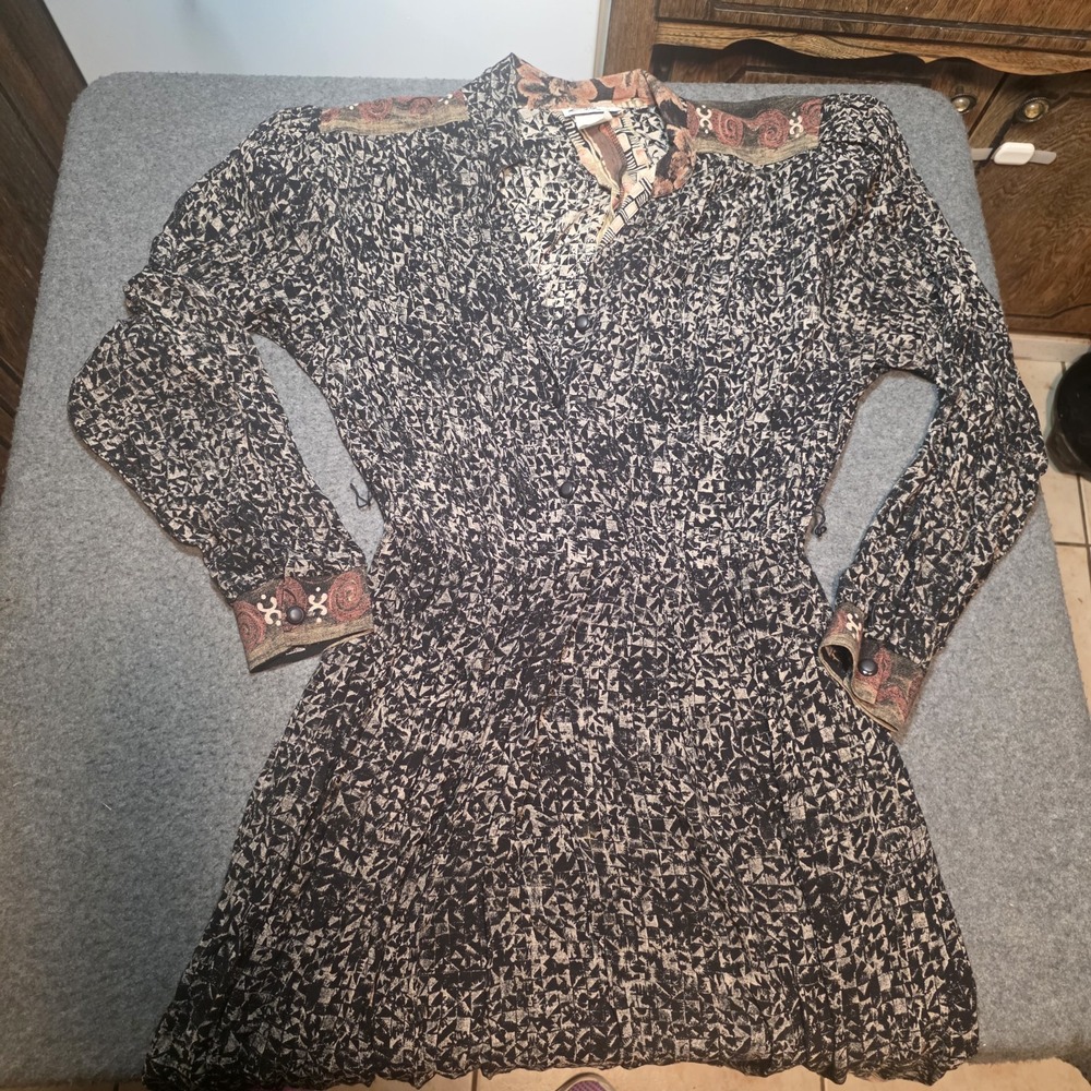vintage Willi of California 100% rayon dress Size 14 A2